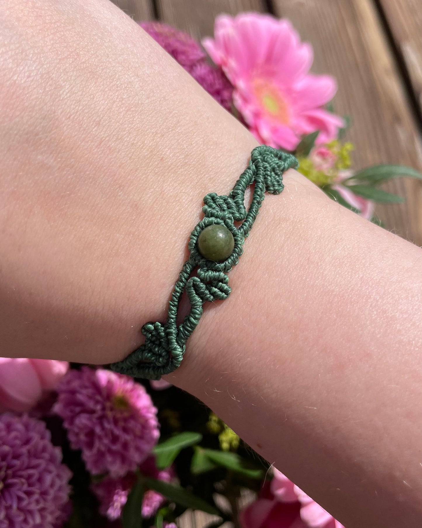 Geschwungenes Blätter Armband