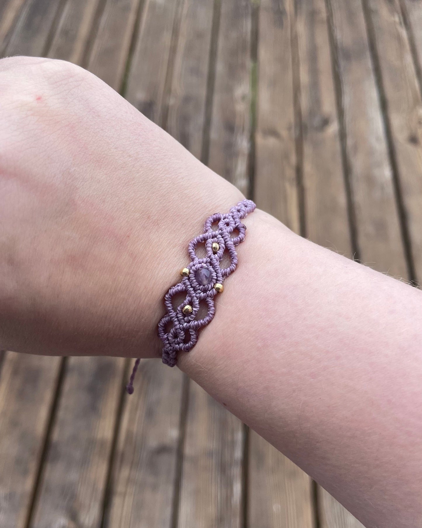Elegantes Makramee Armband– filigraner Fairycore Schmuck